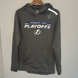 Fanatics Stanley Cup Playoffs Hoodie Logo Tampa Bay Lightning Bolts Gameday Men